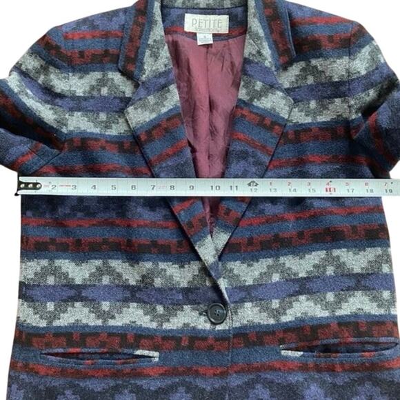 Vintage Petite Sophisticated size 4 Aztec Blazer - Picture 8 of 14